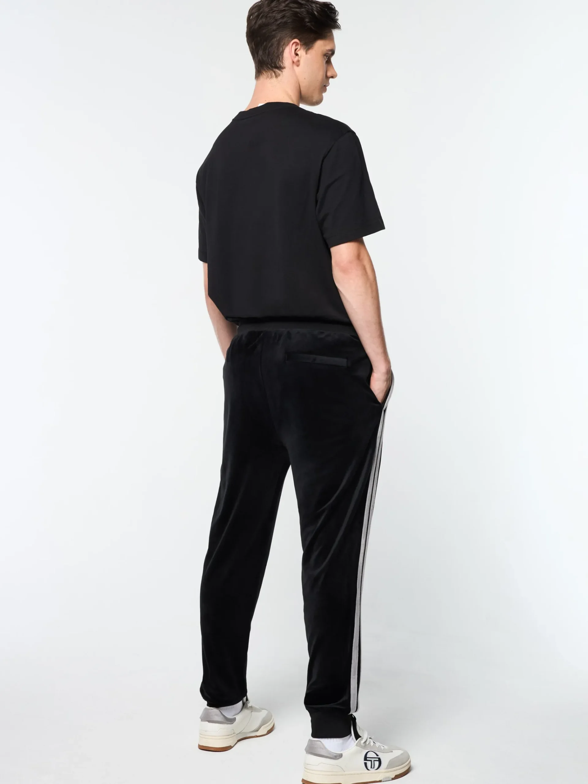 Damarindo Velour Track Pant- Black Beauty