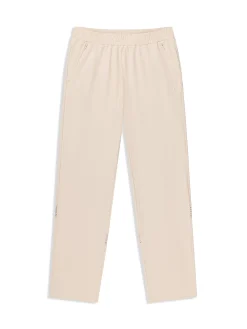Noemi Pant- Humus