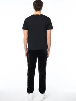 World Champion T-Shirt-Black Beauty
